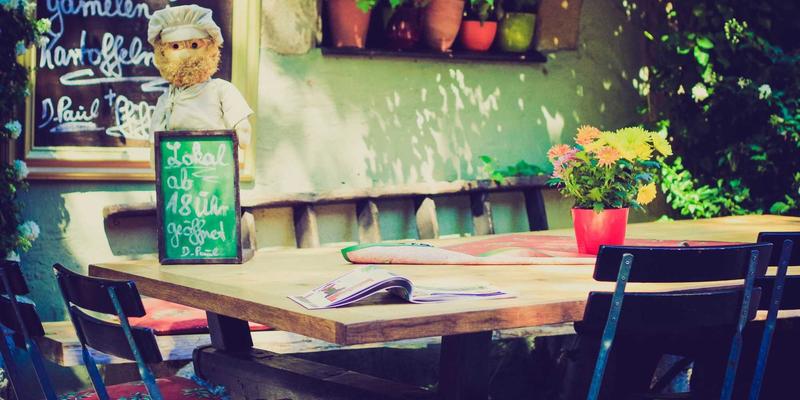 技术动态如何重塑门户网站行业资讯的传播格局