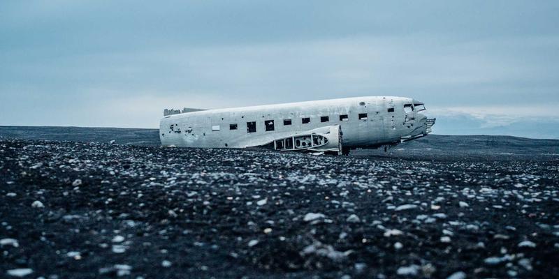 技术动态：生成式AI重塑金融风控，门户网站揭示应用场景与伦理挑战